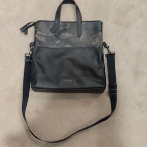 Coach purse to